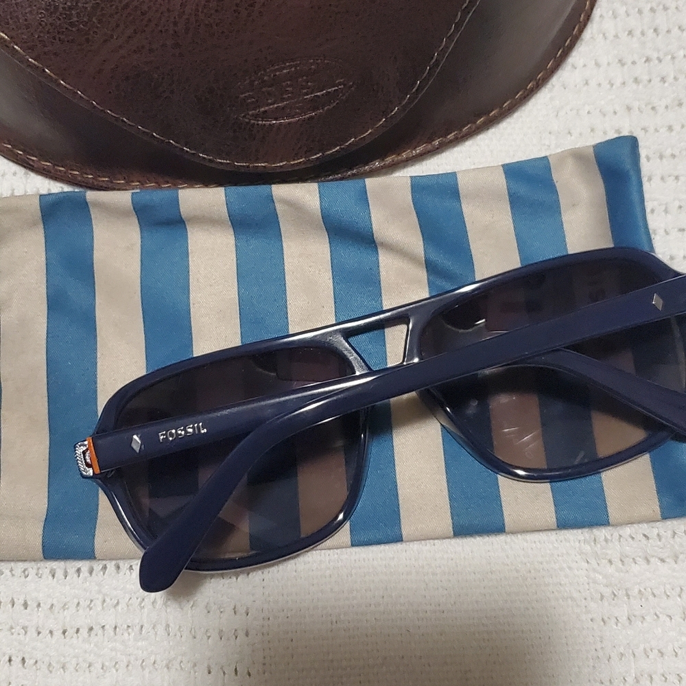 💫 FOSSIL UNISEX AVIATOR SUNGLASSES - Picture 3 of 8